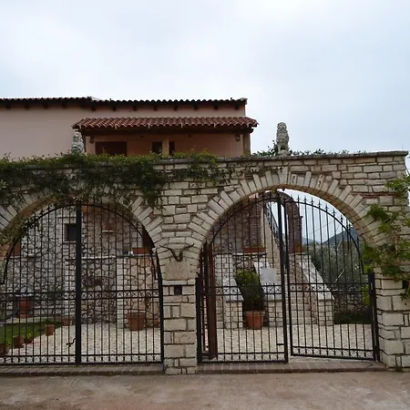 Qarri Villa Ksamil