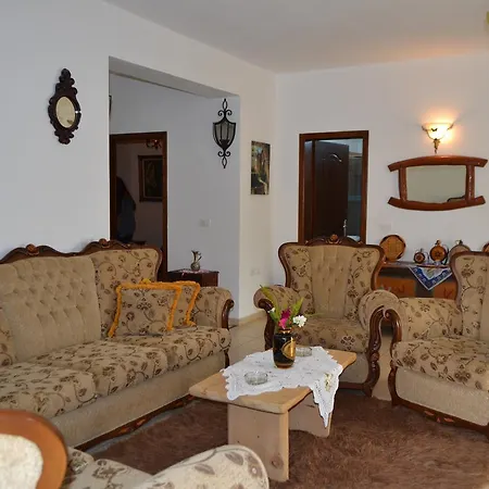 Qarri Ksamil