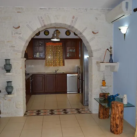 Qarri Villa